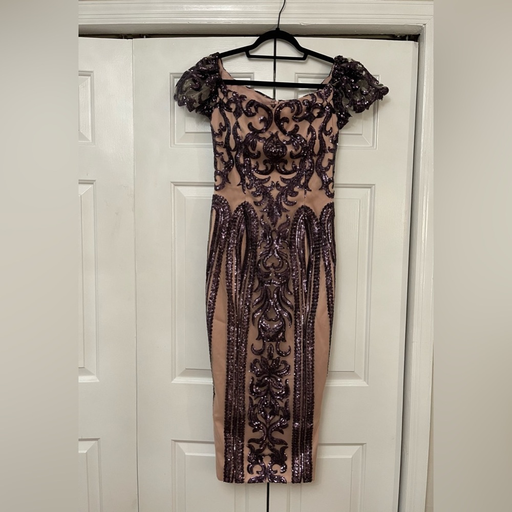 Nude/purple sequins midi dress off the shoulder sleeves size small runs small.